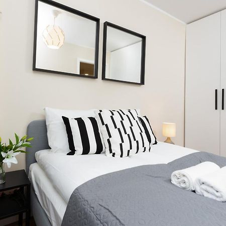Apartments Warsaw Krolewska By Noclegi Renters Kültér fotó